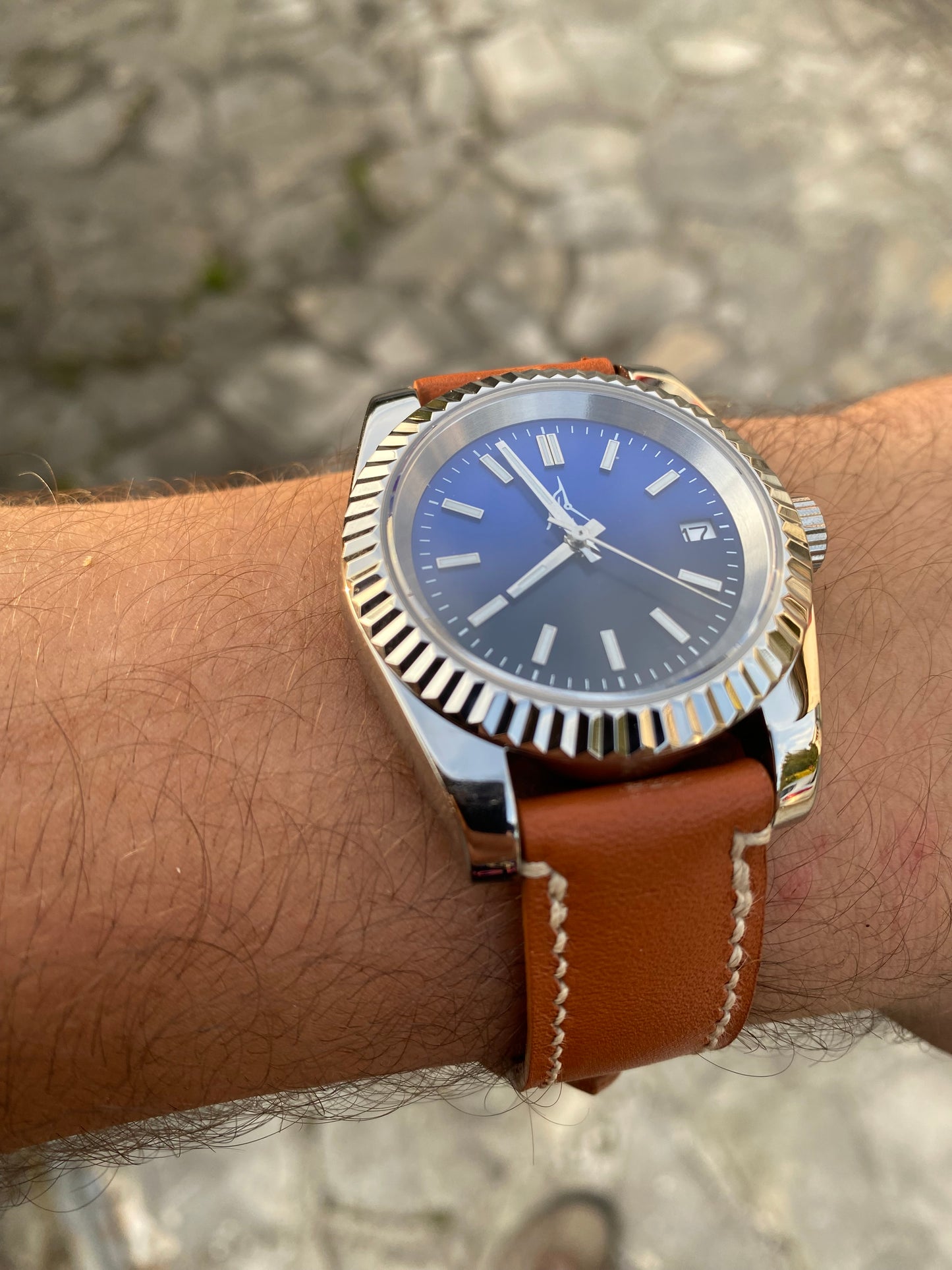 Montre automatique L’Aiguille d’Étretat – cadran inspiré de la mer et boîtier en acier 316L